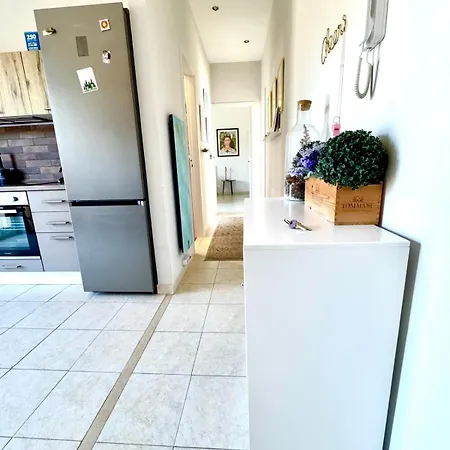 Calmahouse Capomulini